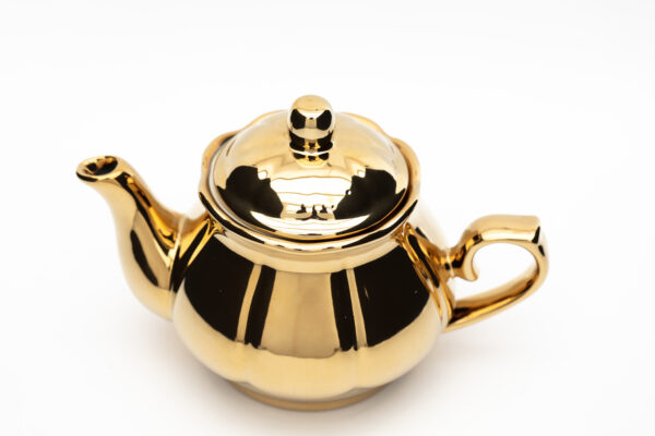 Gouden thee pot